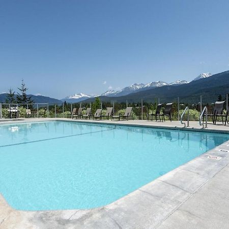 Ironwoods On Blueberry Hill By Whistler Blackcomb Vacation Rentals Exterior photo